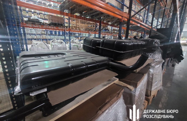 Силы обороны Украины получили свыше 10 тонн незаконно ввезенных российских автозапчастей, обнаруженных в рамках расследования