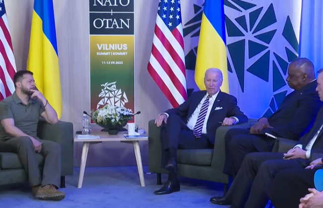 Зеленский и Байден начали двустороннюю встречу, видео