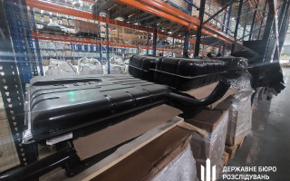 Сили оборони України отримали понад 10 тонн незаконно ввезених російських автозапчастин, виявлених у межах розслідування
