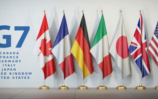 Російські активи залишатимуться замороженими в країнах G7 до виплати репарацій Україні
