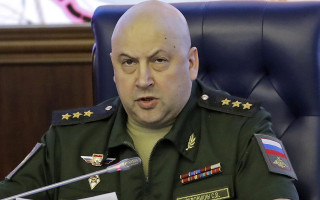 У рф після спроби заколоту затримали Суровікіна і 12 офіцерів, — WSJ