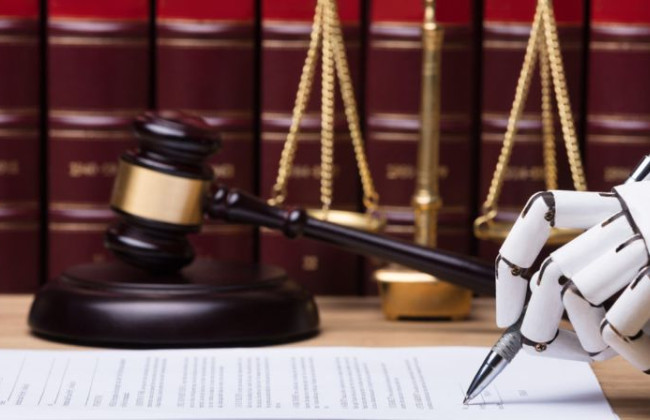 Судьи Гонконга начали использовать ИИ, но пока с ограничениями