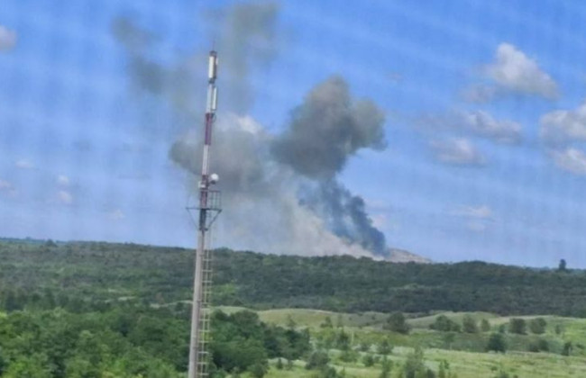 В оккупированном Луганске прогремели мощные взрывы, видео