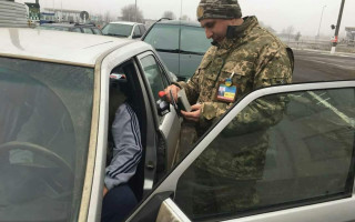 Суд скасував відмову прикордонної служби у виїзді студенту, який прямував на навчання за кордон