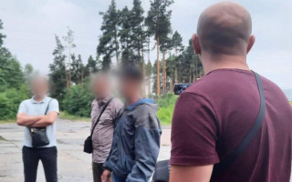 На Київщині затримали чоловіка, який через ревнощі до смерті забив співмешканку