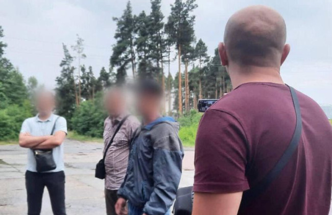 На Київщині затримали чоловіка, який через ревнощі до смерті забив співмешканку