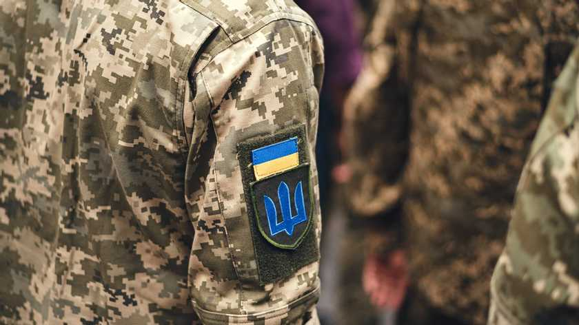 Зеленский подписал закон об испытательном сроке для украинцев без военного опыта, желающих служить в ВСУ