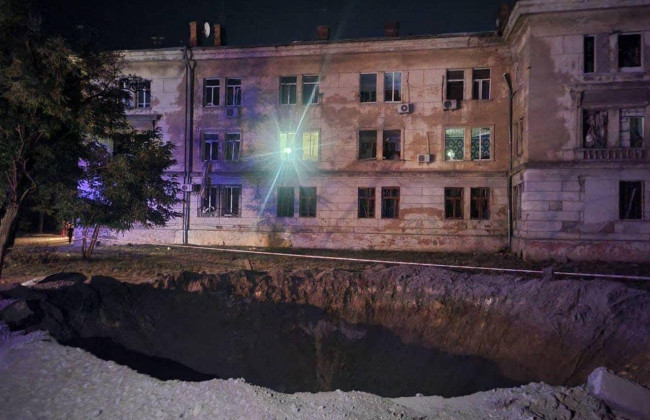 В ОК «Південь» показали наслідки нічного обстрілу Одеси, фото