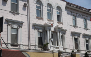 Під час обстрілу Одеси рф пошкодила будівлю консульства Китаю