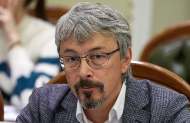 Александру Ткаченку грозит отставка: Зеленский попросил Шмыгаля рассмотреть вопрос замены главы Минкульта