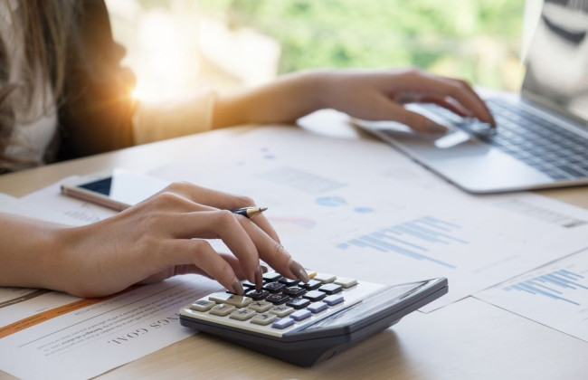 Коли застосовується погодинна оплата праці