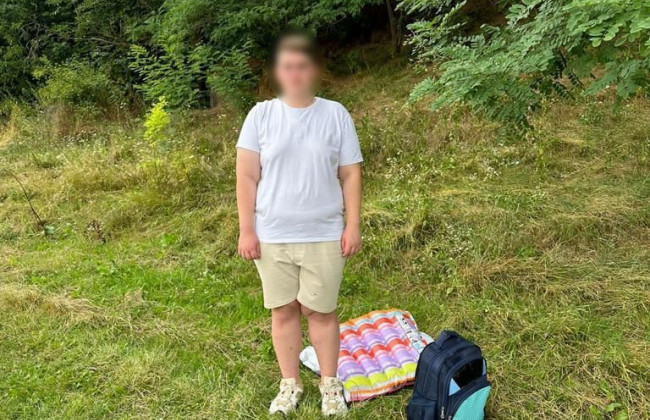 На Вінниччині затримали 19-річного юнака з дитячим надувним матрацом, який планував дістатися Молдови