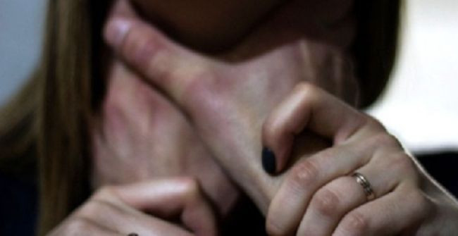 Чоловіка, який через ревнощі вбив співмешканку, взято під варту