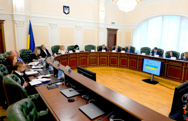 Більше питань, ніж відповідей: як Вища рада правосуддя «брала до відома» звіт голови ДСА