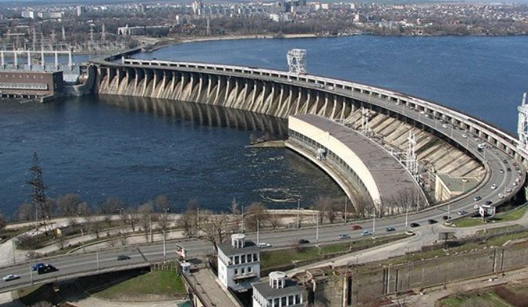 В Укргідроенерго заявили, що рівень води в районі ДніпроГЕСу досяг критичного