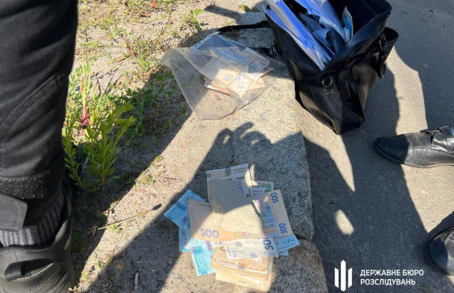 В Сумах офицера ВСП поймали на взяточничестве