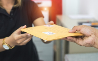 Як відправити звітність звичайною поштою: поради податківців