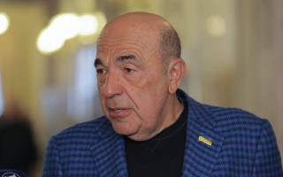 Бывшему депутату от ОПЗЖ Вадиму Рабиновичу сообщили о подозрении в госизмене — ГБР