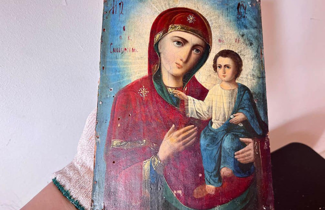 Святыню «Богоматерь Смоленскую» пытались отправить в США как сувенир