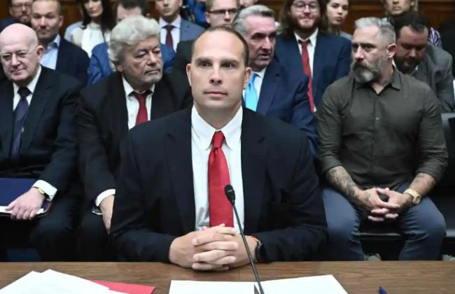 Ексагент ЦРУ заявив, що Пентагон знайшов позаземний біоматеріал у місцях падіння НЛО