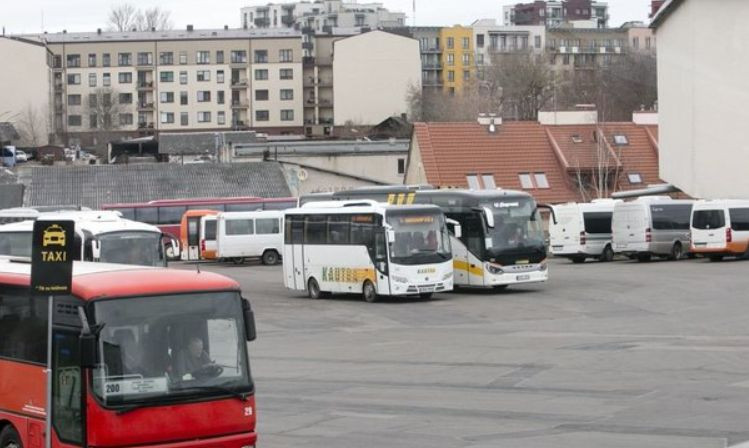 Литва може припинити автобусне сполучення з Білоруссю