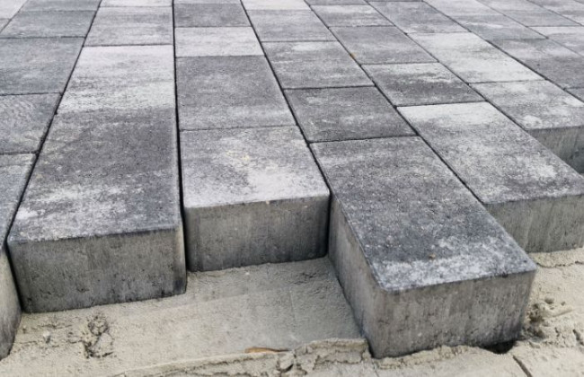 Розтрата 1 млн грн на відновленні тротуару: повідомлено про підозру ще одному посадовцю