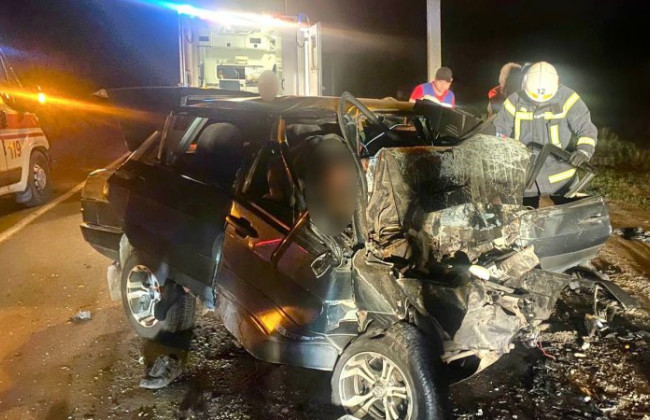 Лобовое столкновение на в Николаевской области: погибли три человека