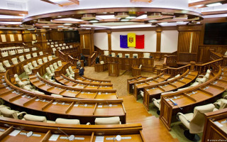 У Молдові запровадять кримінальну відповідальність за політичну корупцію