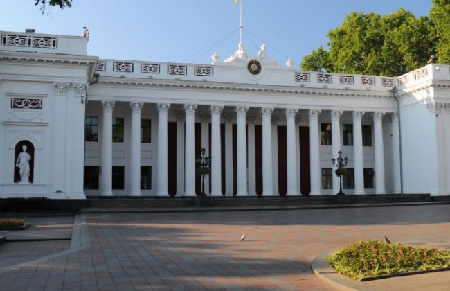 Завладение землей в Одесской области: подозреваются застройщики, Труханов, действующие и экс-чиновники горсовета