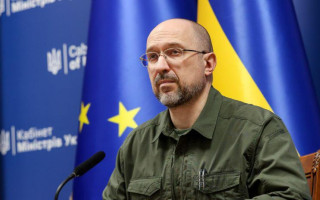 Цифра вражає: Шмигаль повідомив, скільки Україна витрачає на війну
