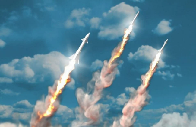 Масштабная российская атака: ПВО уничтожило 30 крылатых ракет и 27 «шахедов»