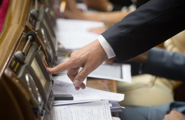 Примусове вилучення земель без рішення суду для будівництва критичної інфраструктури: Верховна Рада може схвалити законопроект