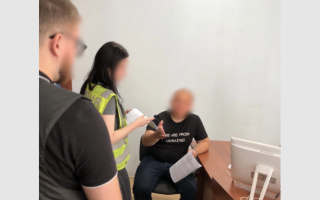 В Киеве руководитель коммунального предприятия и подрядчик получили подозрения в хищении 4,7 млн грн на ремонте дорог