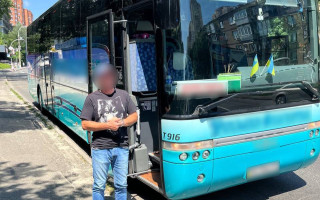 В Киеве остановили двух водителей общественного транспорта: один в состоянии алкогольного опьянения, другой – наркотического