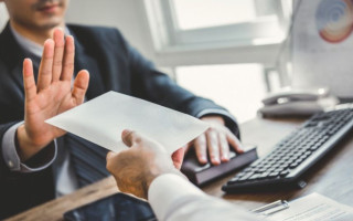 Держпраці нагадує,  чи може роботодавець перенести щорічну відпустку працівника без його згоди