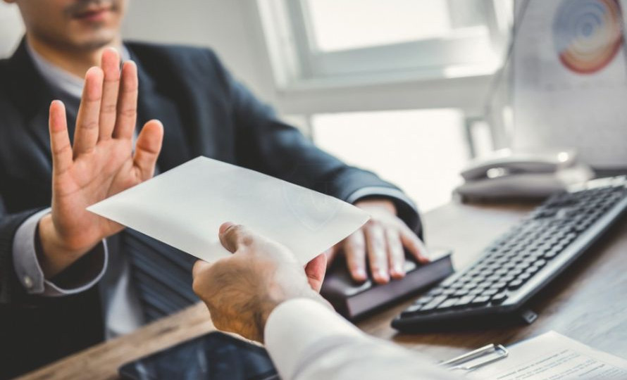 Гоструда напоминает, может ли работодатель перенести ежегодный отпуск работника без его согласия