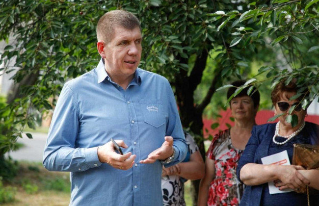 Анатолій Гунько, якому оголосили підозру, продовжує реєструвати законопроекти в Раді