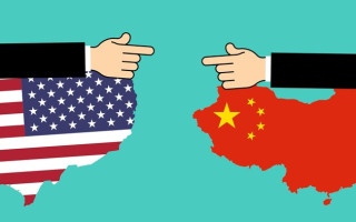 США запретили инвестиции в китайские технологии в трех секторах