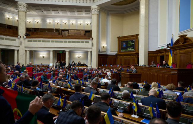 Рада зробила крок до створення двомісячного запасу бензину та дизелю
