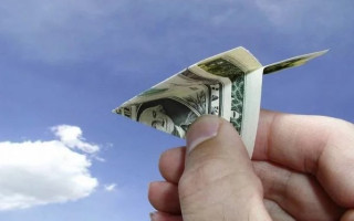 В Украине заработают новые правила перевода денег за границу: что стоит знать