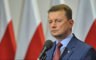 Польша закупает вертолеты «Апачи» и танки «Абрамс», чтобы перекрыть границу с Беларусью