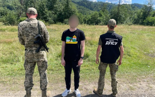 За два дня в Черновицкой и Закарпатской областях пограничники задержали 84 нарушителя границы