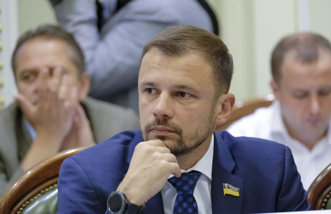 МОН позбавлять повноважень щодо здійснення ліцензування освітньої діяльності