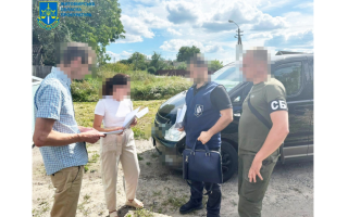 Принял 27 решений о незаконном выводе земель в частную собственность: сообщено о подозрении судье из Житомирской области