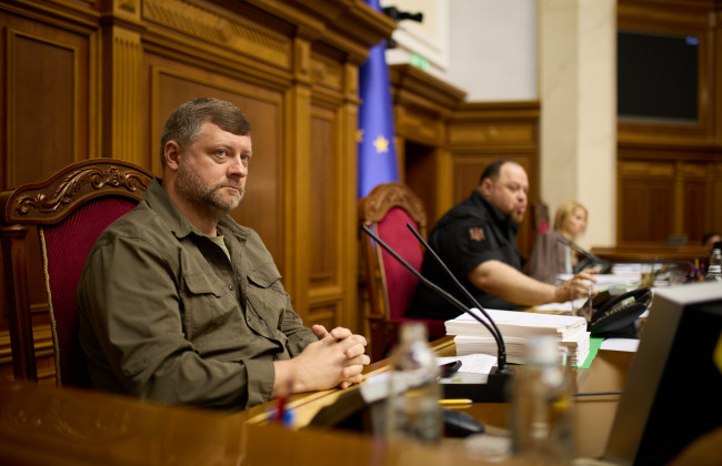 Верховная Рада собирается изменить закон о национальных меньшинствах, чтобы привести его в соответствие с выводом Венецианской комиссии