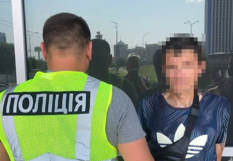 Грабував припарковані автомобілі: у Києві судитимуть місцевого крадія