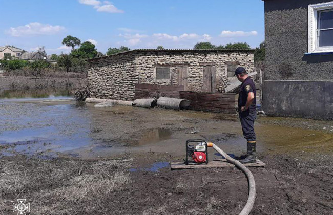 Термін прийому заяв на виплату 5 тисяч грн громадянам, які постраждали від підриву Каховської ГЕС, продовжили