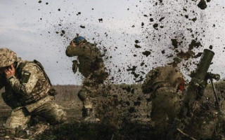 Продолжают ли компании выплачивать зарплату ІТ-шникам, которые сейчас на фронте: объяснение