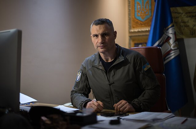 Перебої зі світлом, газом та опаленням: Кличко прогнозує важку зиму в Києві