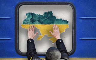 Почти две трети украинцев за границей стремятся вернуться домой – опрос